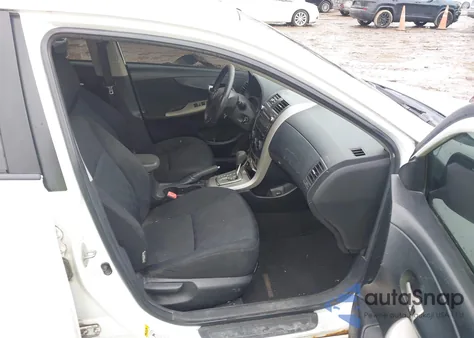 2010 Toyota Corolla S из США, поврежденный, VIN 1NXBU4EE4AZ343098